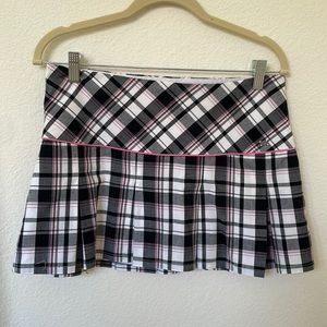 Cute Little DKNY Kilt Skirt size 26